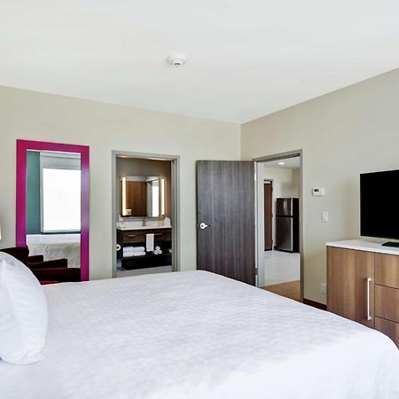 Home2 Suites By Hilton Bedford Dfw West Dış mekan fotoğraf