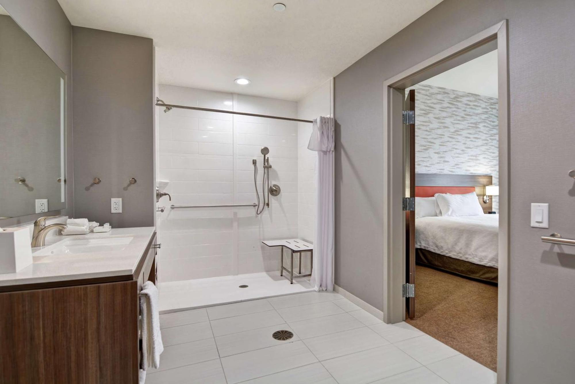 Home2 Suites By Hilton Bedford Dfw West Dış mekan fotoğraf